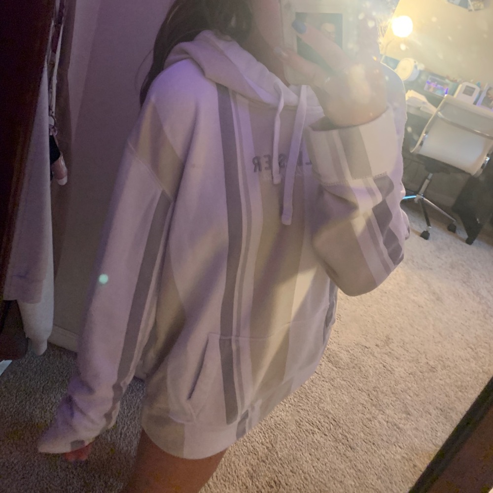 Men’s hollister striped sweatshirt